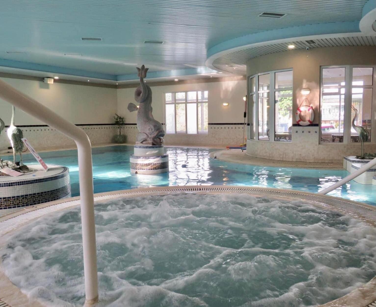 בנטרי Westlodge Hotel & Leisure Centre מראה חיצוני תמונה